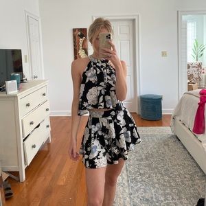 Floral two piece set 💗💗
